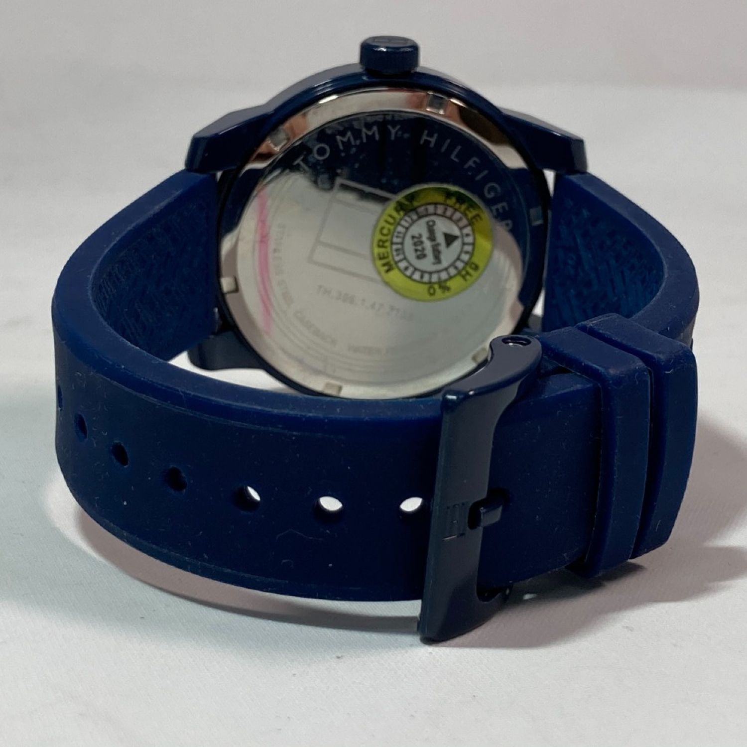 【電池交換済】トミーヒルフィガー  レザー 箱つき 腕時計 メンズ
