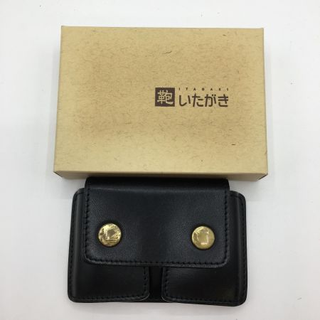  いたがき ベルト通し付き札入れ カードポケット付 ブラック Ｅ16911　箱付き