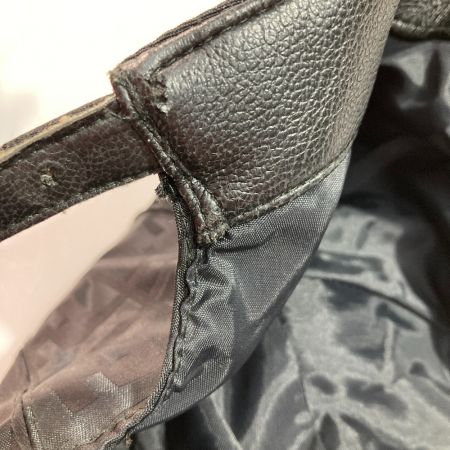  FENDI フェンディ 帽子 キャップ ズッカ柄 ブラック x ゴールド