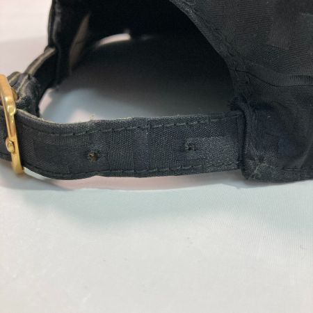  FENDI フェンディ 帽子 キャップ ズッカ柄 ブラック x ゴールド