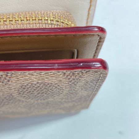  COACH コーチ 二つ折り財布 33034 ベージュ x ホワイト シグネチャー コーナージップ