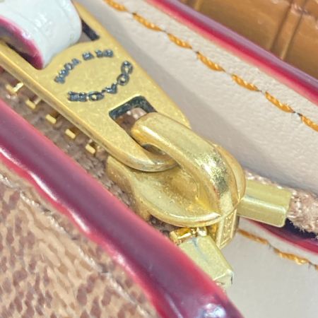  COACH コーチ 二つ折り財布 33034 ベージュ x ホワイト シグネチャー コーナージップ