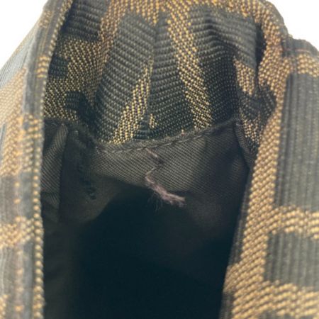  FENDI フェンディ ズッカ ワンショルダーバッグ 2348 26325-003 ブラウン x シルバー ビス欠け