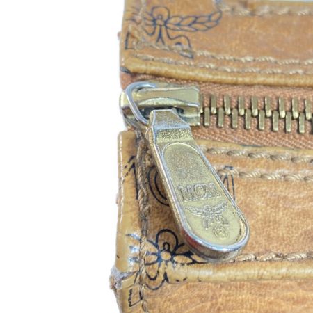  MCM エムシーエム トートバッグ ブラウン x ブラック x ゴールド