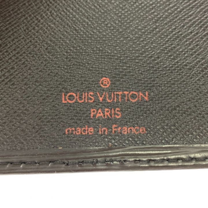 LOUIS VUITTON ルイヴィトン エピ ポルトカルトクレディ