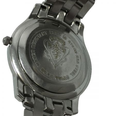  GUCCI グッチ 5500M クォーツ メンズ 腕時計 文字盤ブラック 5500M