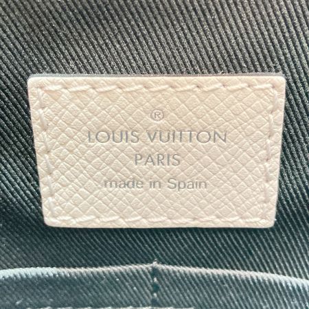  LOUIS VUITTON ルイヴィトン タイガラマ フラップ・メッセンジャー アンタークティカ M30411 ホワイト ショルダーバッグ