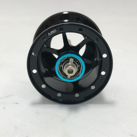   amo アブ ベイトフィネス 浅溝軽量スプール