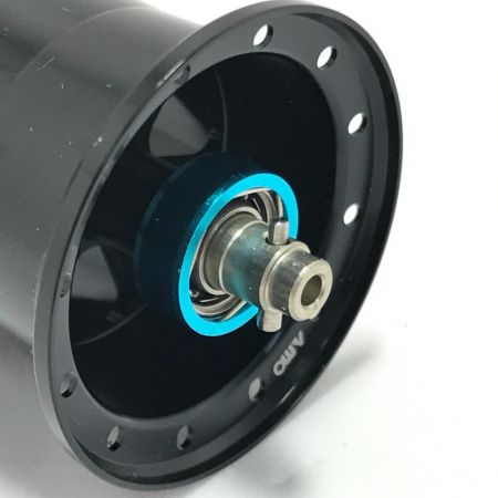   amo アブ ベイトフィネス 浅溝軽量スプール