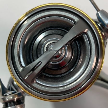  SHIMANO シマノ 18 STELLA ステラ C3000XG スピニングリール 03805