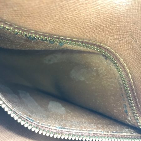  LOUIS VUITTON ルイヴィトン モノグラム サン・クルー　ショルダーバッグ M51243 ダメージあり