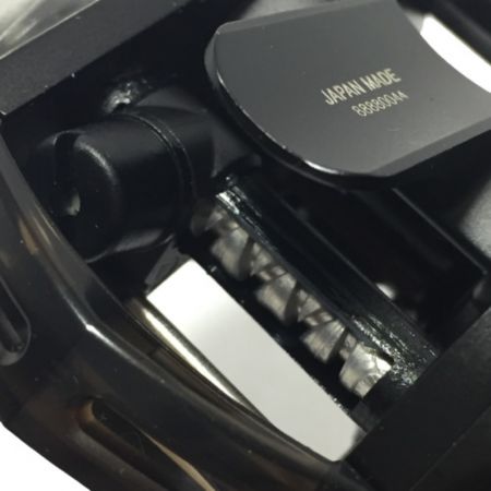  Megabass メガバス ZONDA ゾンダ 68R 右ハンドル ベイトリール