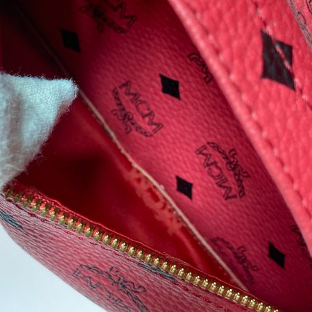  MCM エムシーエム ロゴグラム スタッズ ヴィセトス リュック サーモンピンク