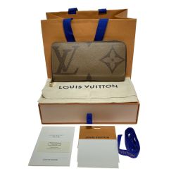 ◎◎ LOUIS VUITTON ルイヴィトン モノグラム・ジャイアント ジッピーウオレット M69353 長財布 箱付き Bランク