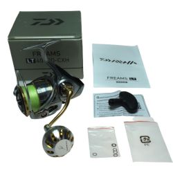 ◎◎ DAIWA ダイワ 18 FREAMS フリームス LT4000D-CX スピニングリール GOMEXUS ハンドルノブ付 Cランク