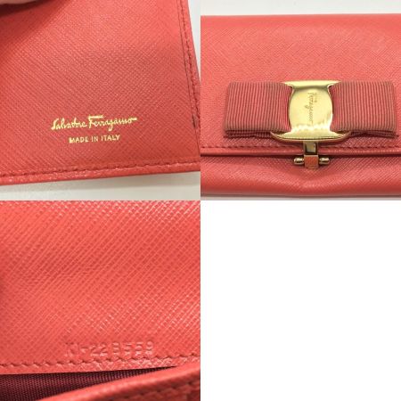  Salvatore Ferragamo サルヴァトーレフェラガモ ヴァラリボン  長財布  22B559 ピンク