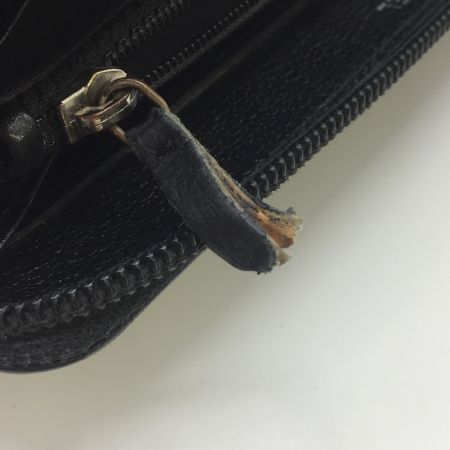  CHANEL シャネル カメリア ラウンド長財布 ブラック  A47007 箱付き