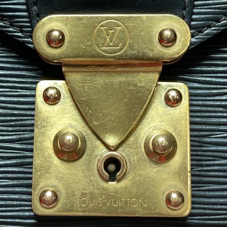  LOUIS VUITTON ルイヴィトン エピ セリエ・ドラゴンヌ M52612 ブラック セカンドバッグ ジャンク
