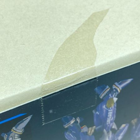  バンダイ プラモデル マクロスF フロンティア 1/72 スーパーメサイアバルキリー オズマ機 VF-25S 未開封