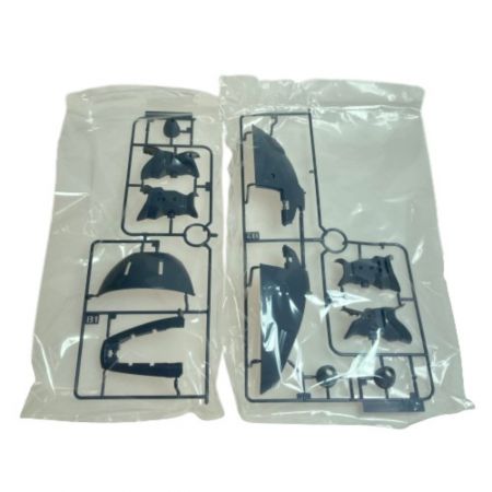  BANDAI 機動戦士Zガンダム HG 1/144 NRX-055 バウンド・ドック ゲーツ・キャパ専用機 未組立