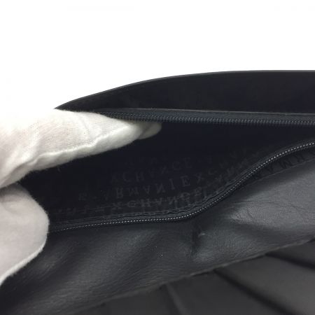  ARMANI EXCHANGE  アルマーニエクスチェンジ AX ラウンドロゴファスナー レザー長財布 ブラック 中古品