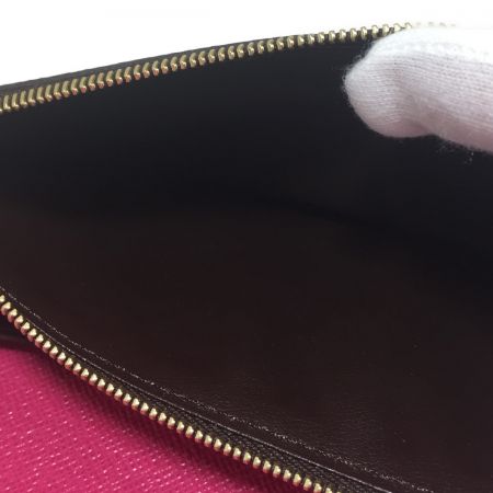  LOUIS VUITTON ルイヴィトン モノグラム ポルトフォイユ・エミリー 長財布 フラワーモチーフ チャーム付 M68313 ブラウン