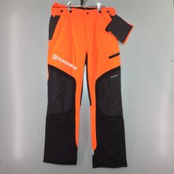 ◎◎ Husqvarna ハスクバーナ Techinical Chainsaw Pants　テクニカルチェンソーパンツ　防護ズボン オレンジ 未使用品　サイズⅬ Sランク