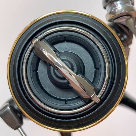  SHIMANO シマノ 20 TWIN POWER ツインパワー Ｃ2000Ｓ 04136 スピニングリール