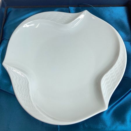  Meissen マイセン 波の戯れ ホワイト 53576 洋食器 皿