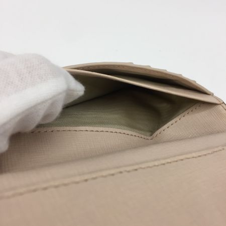  FURLA フルラ 二つ折り財布　 PCX9UNO 箱付　中古品