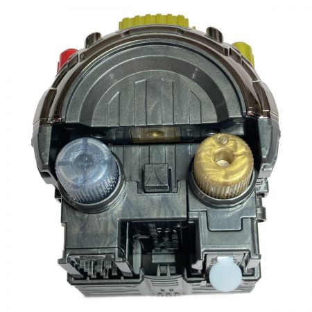  BANDAI バンダイ 仮面ライダービルド DXクローズビルド缶 外箱ダメージ有