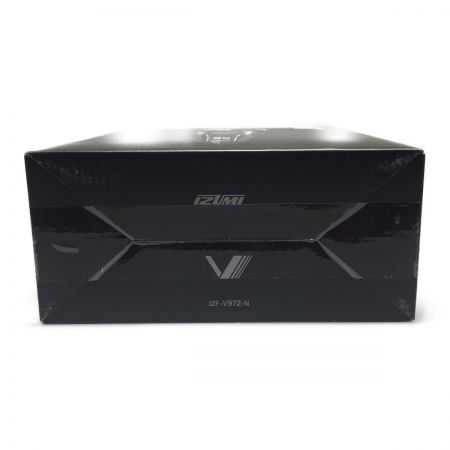  IZUMI ハイエンドシリーズ　4枚刃洗浄器付きモデル 往復式シェーバー  IZF-V972-N 089