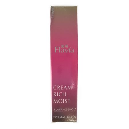  フォーマルクライン 薬用フラビア　リッチモイスト　01　ローション　エッセンス　クリーム　３点セット