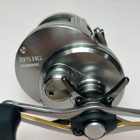  SHIMANO シマノ 17 カルカッタコンクエスト BFS HG 右 03675 ベイトリール 209