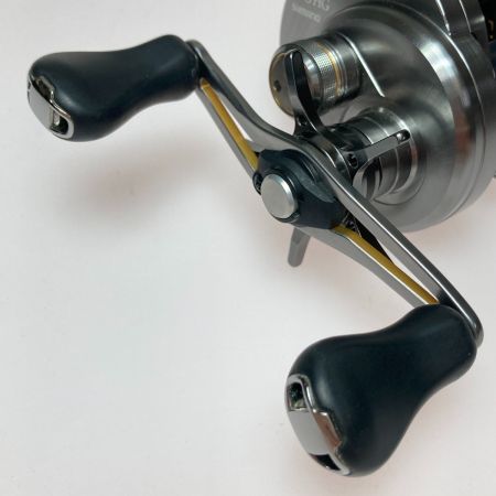  SHIMANO シマノ 17 カルカッタコンクエスト BFS HG 右 03675 ベイトリール 209