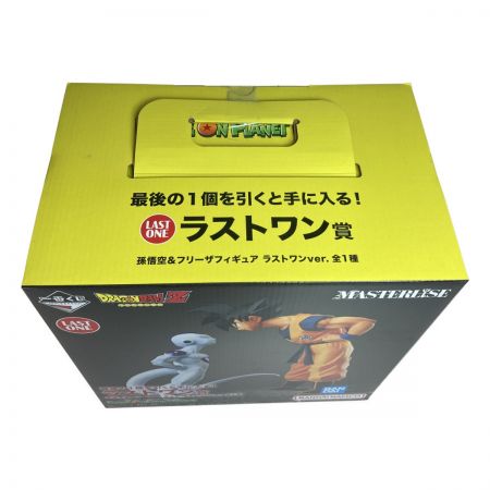  バンダイ ドラゴンボールZ 一番くじ 孫悟空&フリーザ フィギュア ラストワンver.