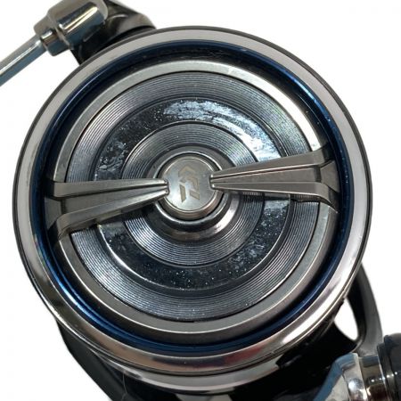  DAIWA ダイワ 18 EXIST イグジスト LT4000-C  スピニングリール ゴリシャリ感有