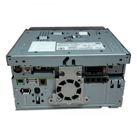  Pioneer パイオニア carrozzeria カロッツェリア 7V型 楽ナビ カーナビゲーション AVIC-RZ812-D