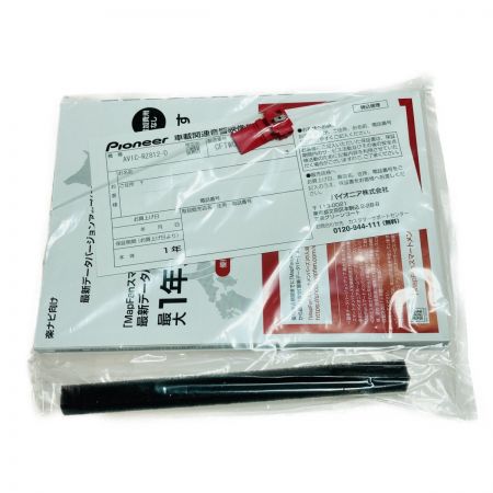  Pioneer パイオニア carrozzeria カロッツェリア 7V型 楽ナビ カーナビゲーション AVIC-RZ812-D