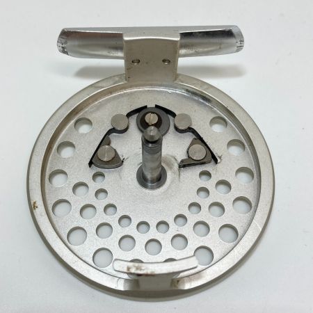  ufmウエダ CANTATA カンタータ 2350 フライリール 替えスプール付