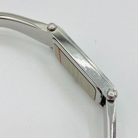  GUCCI グッチ 1500L  レディース 腕時計 クォーツ シルバー文字盤 1500L シルバー