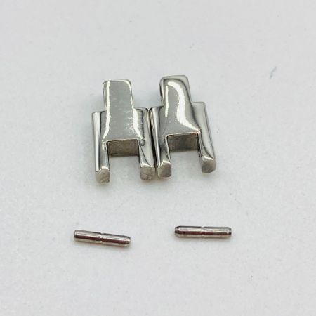  GUCCI グッチ バングルウォッチ GGロゴ 134.5 クォーツ ピンクシェル文字盤 レディース 腕時計 134.5 箱付