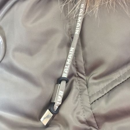  balmain バルマン ダウンコート　裏地総柄　ブルーフォックスファー　 P106D-75F グリーン