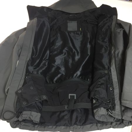  BURTON GORE-TEX [ak] サイクリック GORE-TEX 2L ジャケット スノーボードジャケット　メンズ 　ＭＥＤＩＵMサイズ