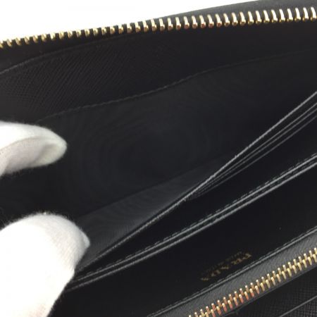  PRADA プラダ リボン ラウンドファスナー財布 レディース 長財布 1ML506 サフィアーノ レザー  1ML506 ブラック 中古品