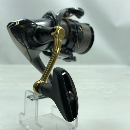  SHIMANO シマノ Vanquish ヴァンキッシュ C3000HG スピニングリール 03504