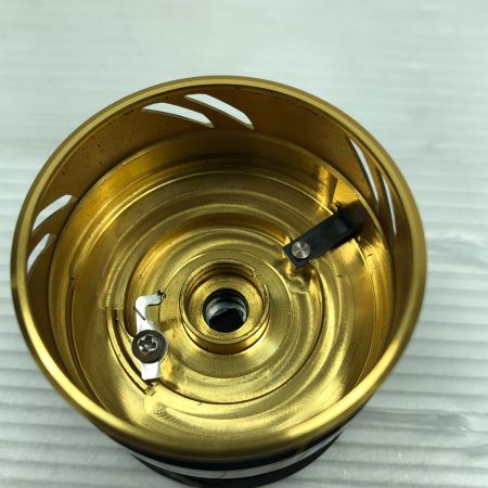  SHIMANO シマノ Vanquish ヴァンキッシュ C3000HG スピニングリール 03504