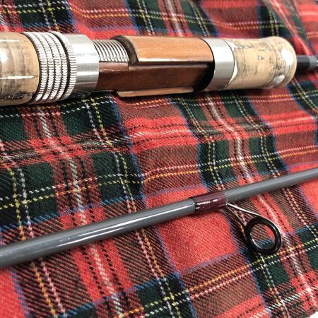  SAURUS ザウルス ルアーロッド TROUT SPIN BORON U-Effects トラウトスピン ユーイフェクツ TS82MHS