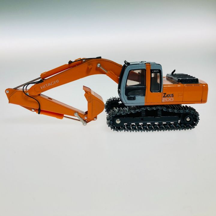 HITACHI 日立建機 ZAXIS200 1/40 ユンボ ショベルカー ミニカー 821｜中古｜なんでもリサイクルビッグバン