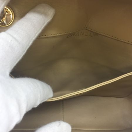  CHANEL シャネル ショルダーバッグ シングルフラップマトラッセ ラムスキン ベージュ チェーンショルダーゴールド金具  90181824 ベージュ